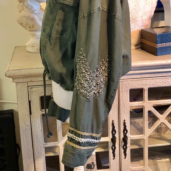 Meet your Posher, Alice - Picture 4 of 8